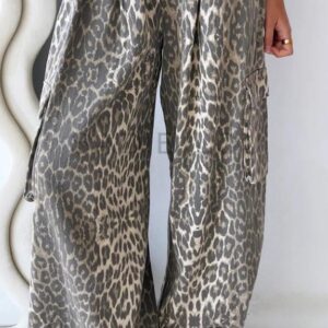 Light leopard cargo pants by Frankie