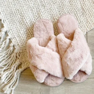 Skylar pink fluffy slippers
